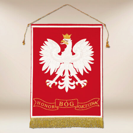 Drapeau avec l'emblème de la Pologne