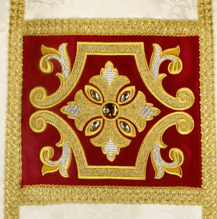 broderie liturgique représentant un motif eucharistique