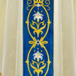 Chasuble liturgique brodée mariale