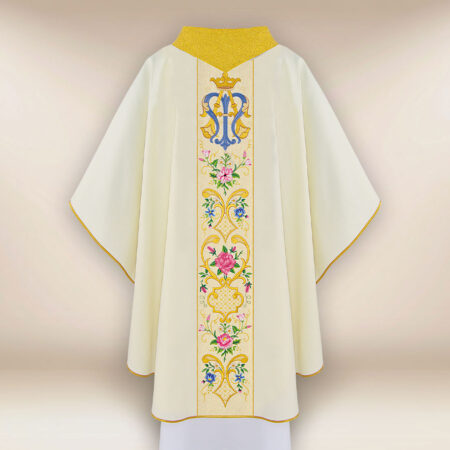 Chasuble liturgique élégante brodée avec motif marial