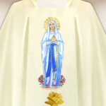 Chasuble brodée Madonna Di Lourdes
