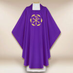 Chasuble brodée PX violette