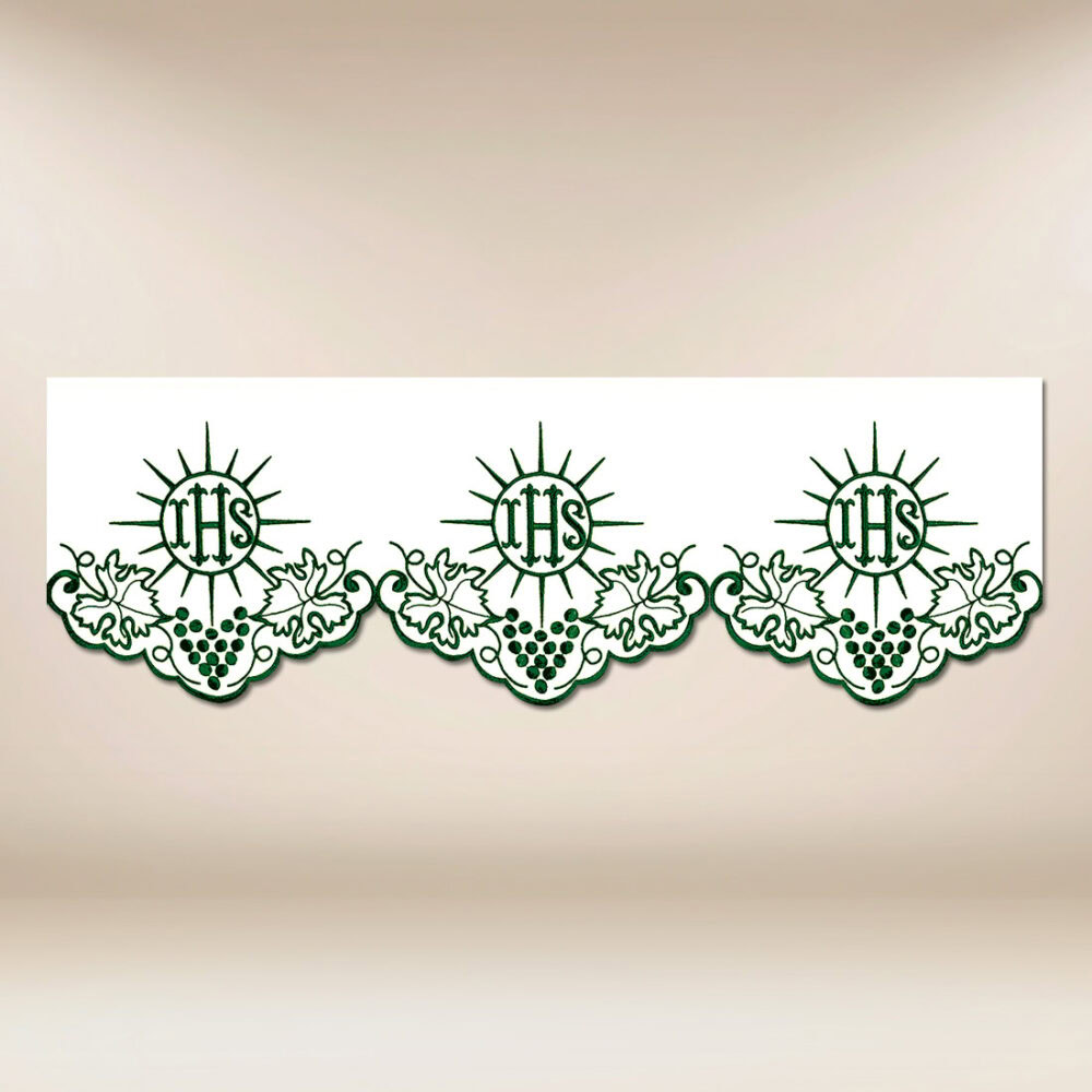 Dentelle brodée verte