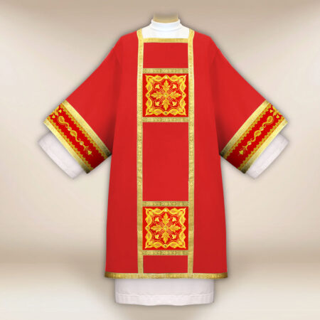 Dalmatique liturgique rouge brodée