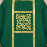 Dalmatique liturgique verte brodée