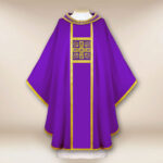 Chasuble liturgique brodée
