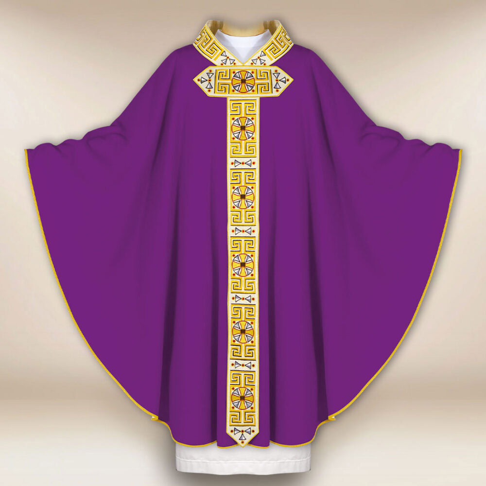 Chasuble liturgique brodée violette