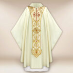 Chasuble liturgique avec Jésus Christ Roi