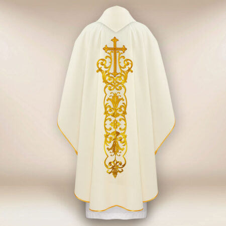 Chasuble liturgique Saint Michel Archange brodée