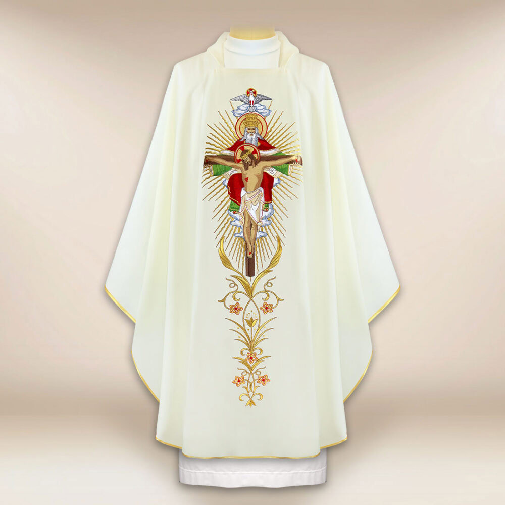 Chasuble brodée ecru Sainte Trinité