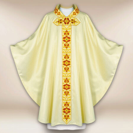 Chasuble brodée ecru avec une bande dorée