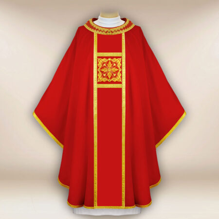 Chasuble brodée rouge élégante