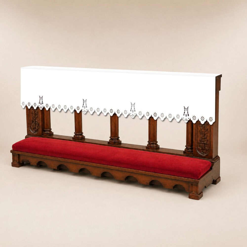 Nappe d’autel ajourée pour balustrades liturgiques