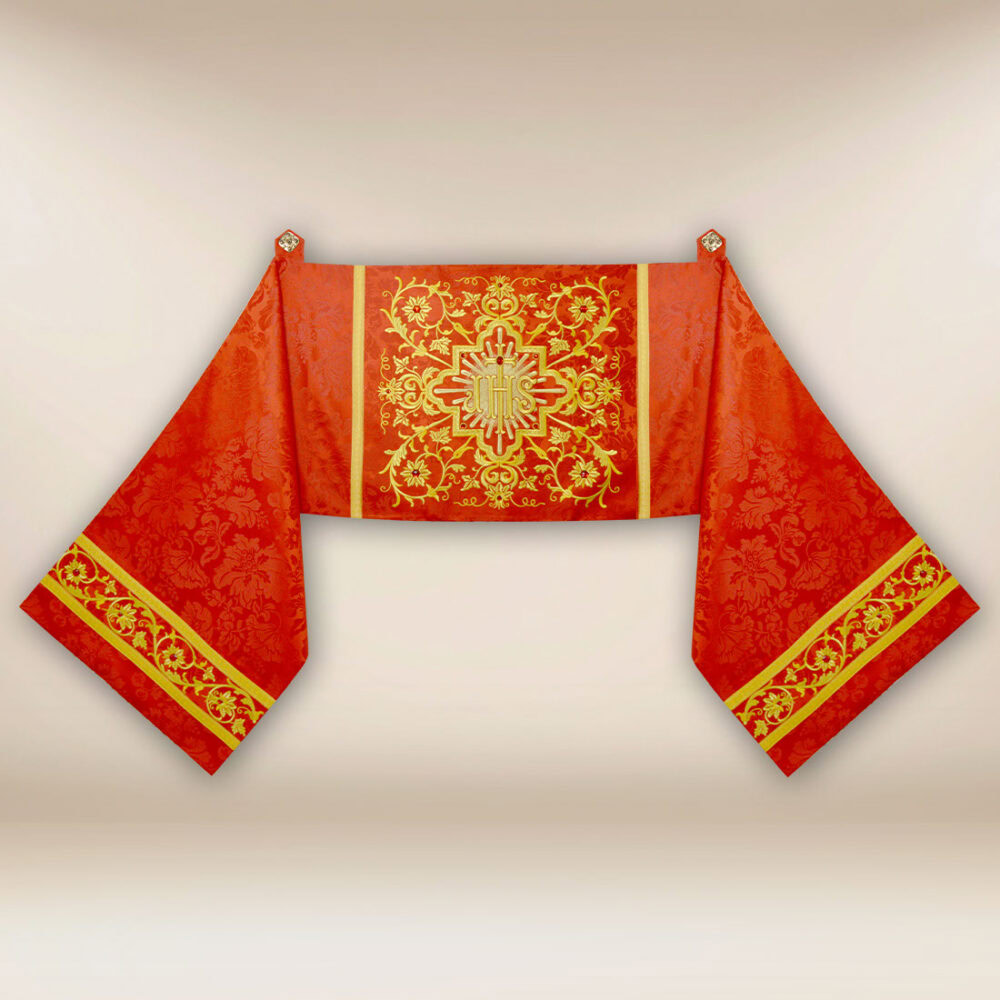 Voile huméral brodé rouge