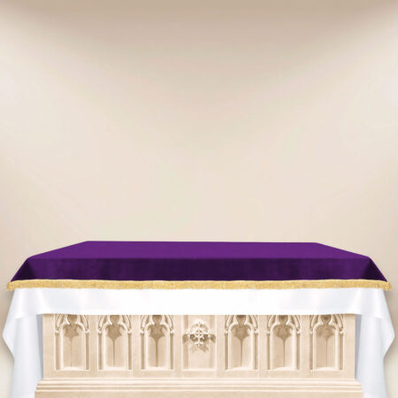 Couverture d’autel en velours violet