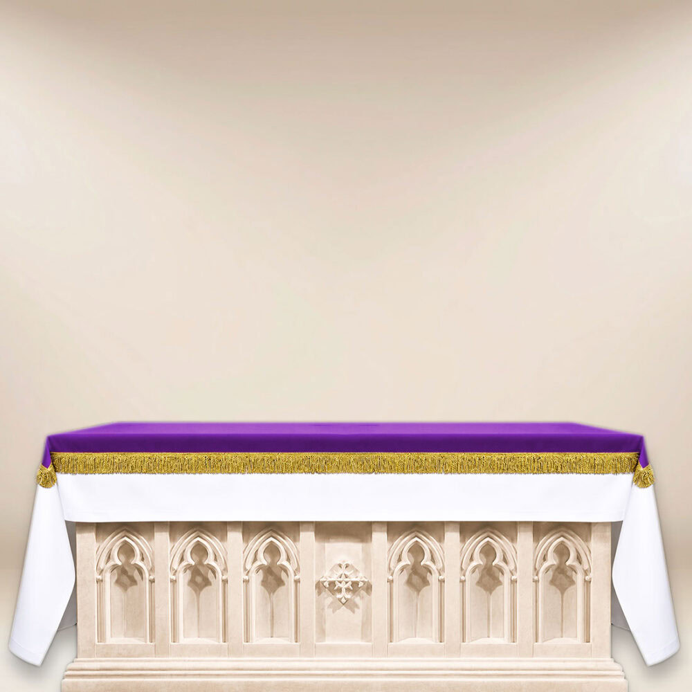 Couverture d’autel en élan violet