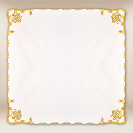 Serviette brodée de dimensions 95cm× 95cm