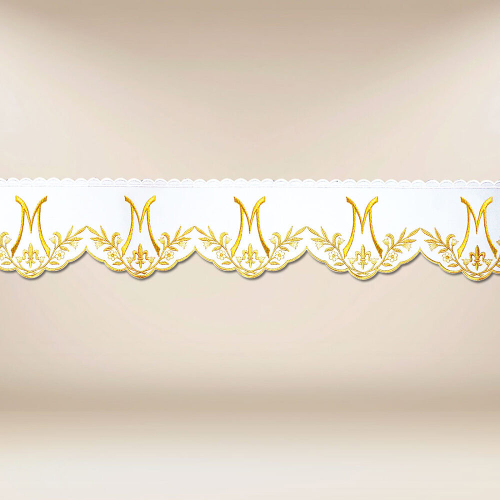 Dentelle brodée mariale