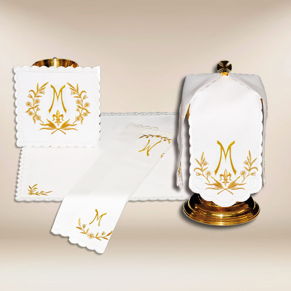 Ensemble de linge de calice Ave Maria