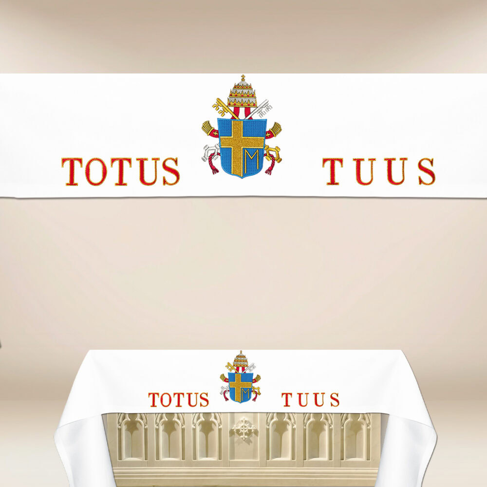 Nappe brodée Totus Tuus