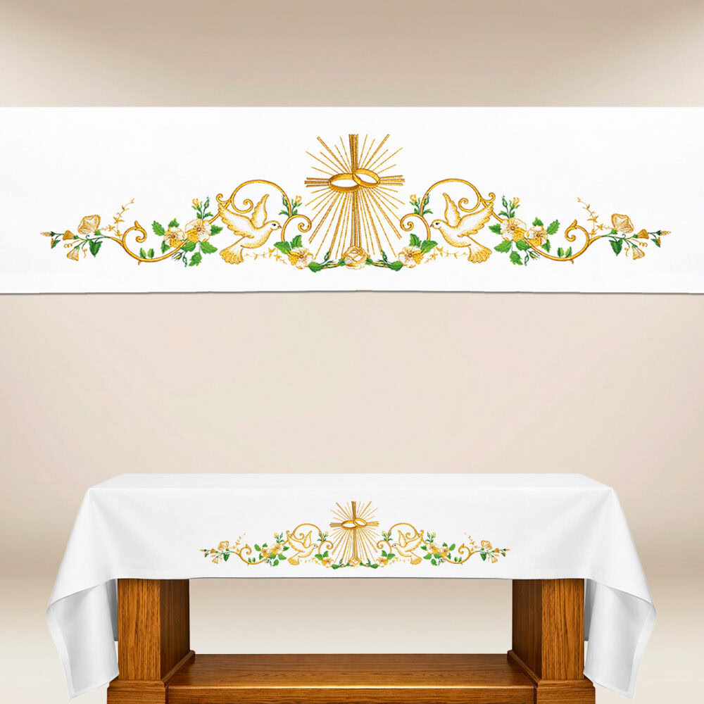 Nappe d’autel brodée de mariage