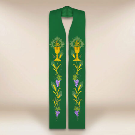 Étole liturgique brodée avec motif de calice
