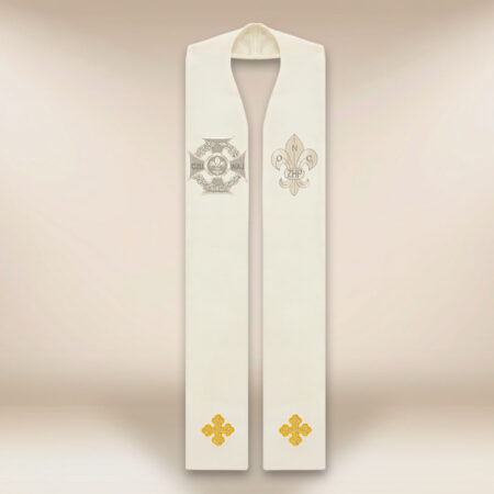 Étole liturgique brodée avec symbole scout