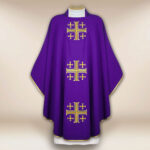 Chasuble brodée Croix de Jérusalem