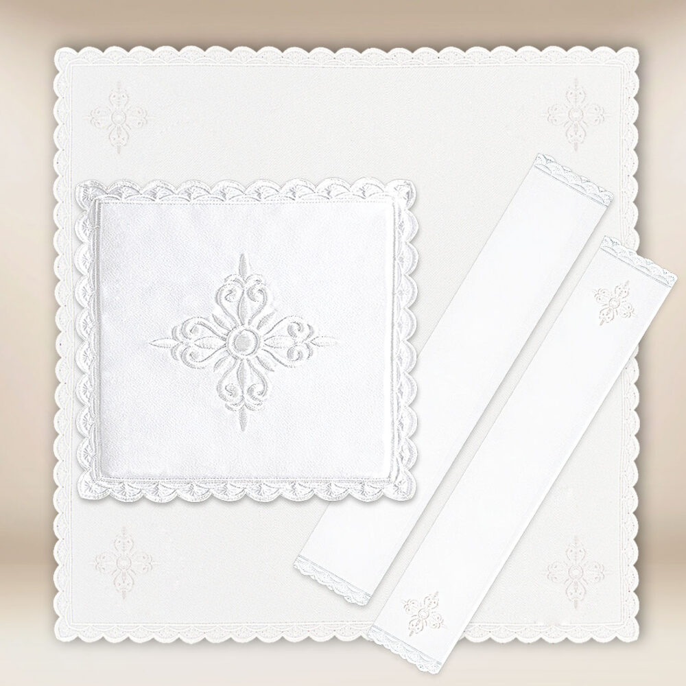 Linge de calice blanc