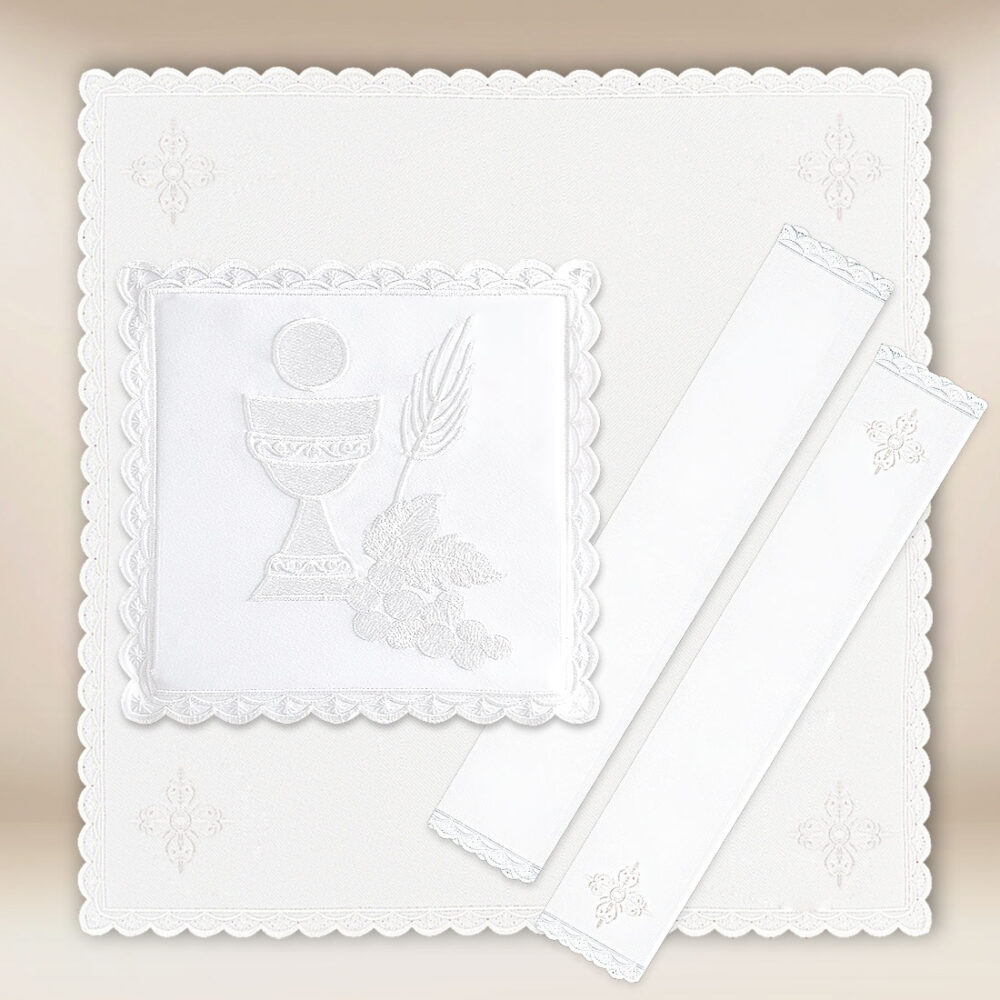 Linge de calice blanc