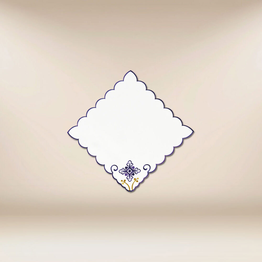 Serviette brodée violette 32×32
