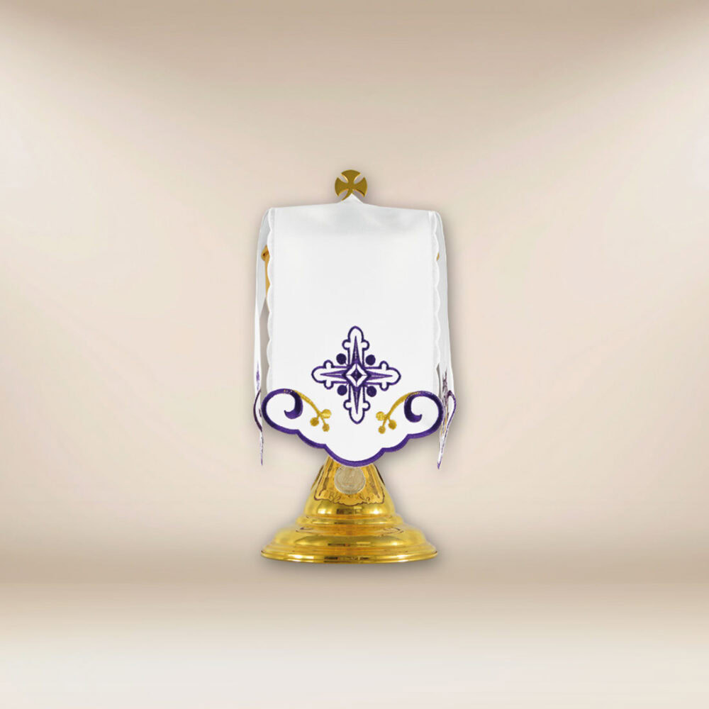Voile de ciboire avec broderie violette