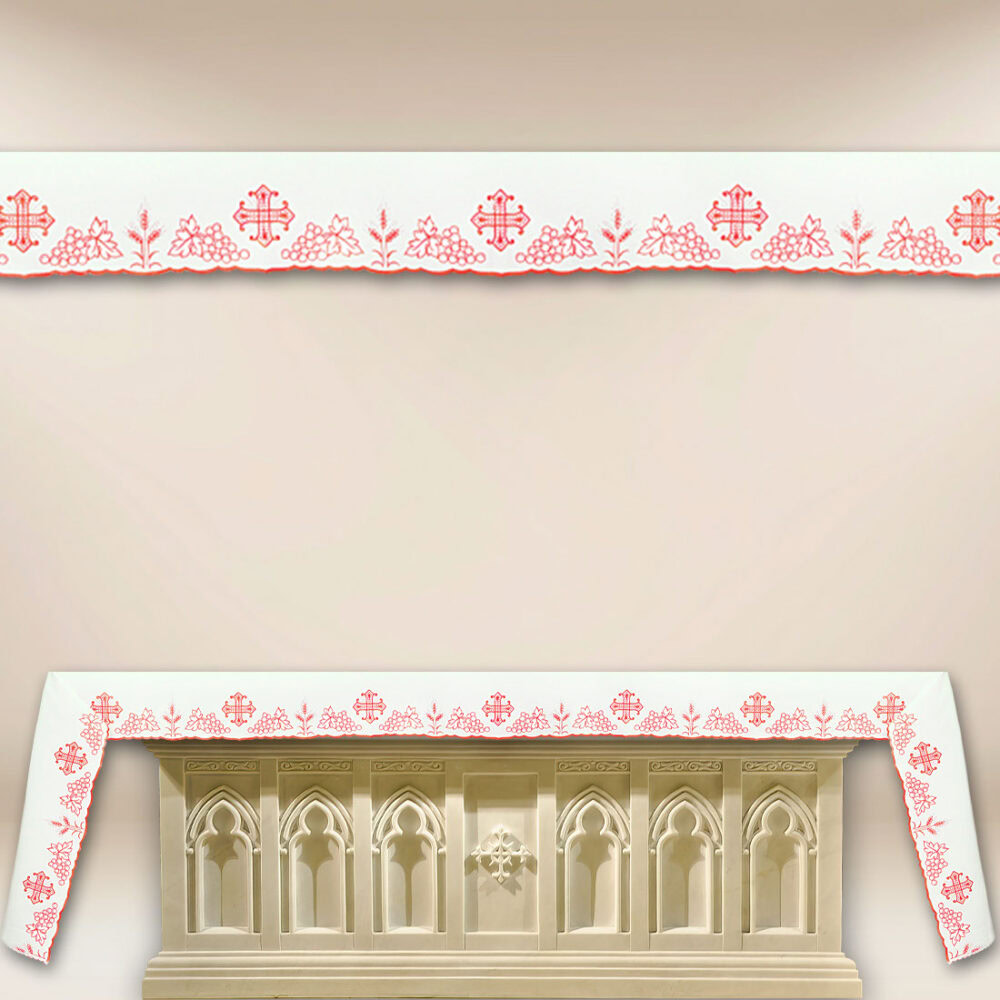 Nappe brodée rouge